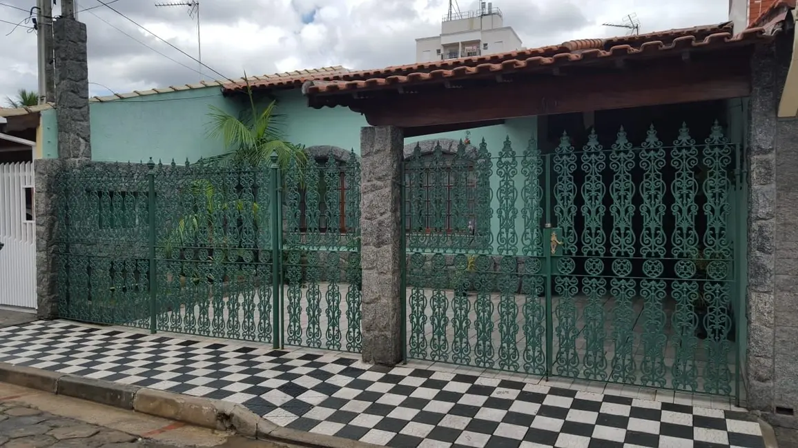 Foto 2 de Casa com 3 quartos à venda, 160m2 em Parque Itamarati, Jacarei - SP