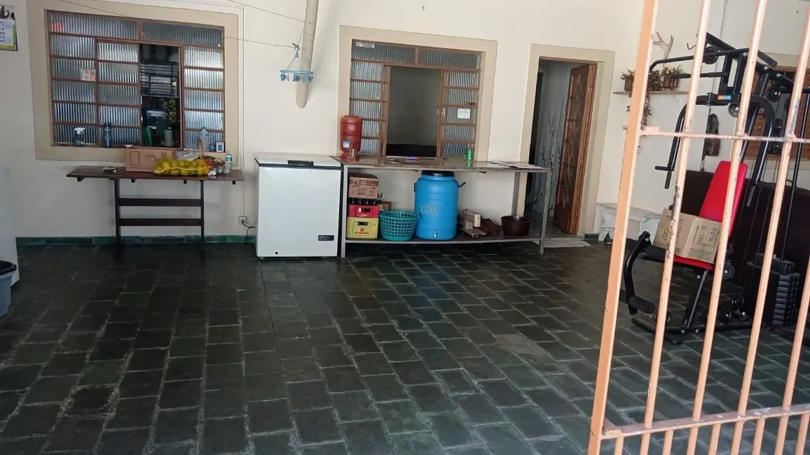Sobrado com 3 quartos à venda, 114m2 em Sao Jose Dos Campos - SP - imagem 2 Foto 2 de Sobrado com 3 quartos à venda, 114m2 em Sao Jose Dos Campos - SP
