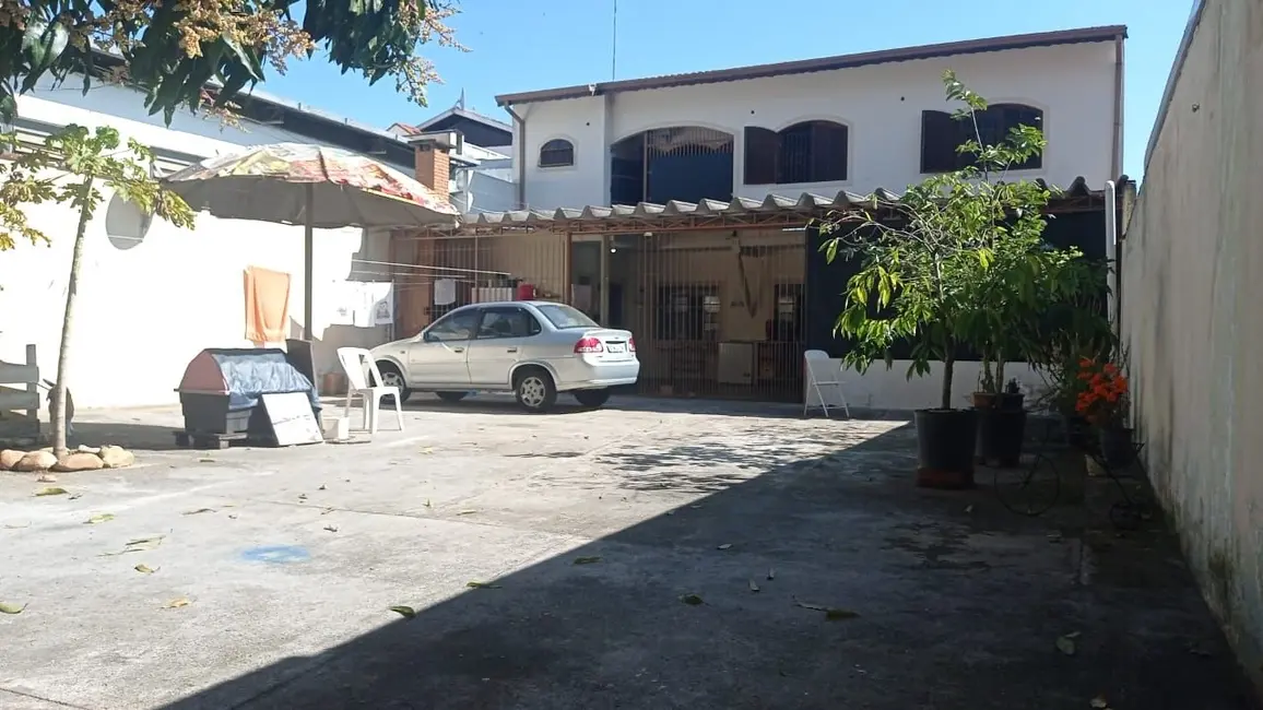 Sobrado com 3 quartos à venda, 114m2 em Sao Jose Dos Campos - SP - imagem 1 Foto 1 de Sobrado com 3 quartos à venda, 114m2 em Sao Jose Dos Campos - SP
