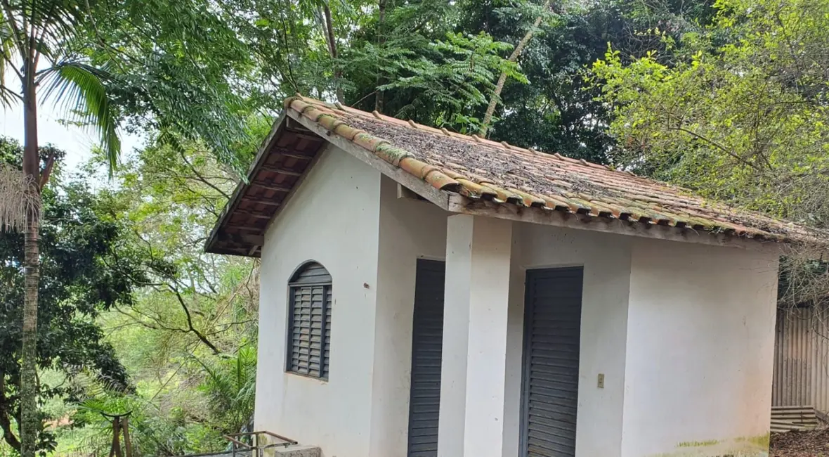 Chácara com 5 quartos à venda, 450m2 em Paraibuna - SP - imagem 7 Foto 7 de Chácara com 5 quartos à venda, 450m2 em Paraibuna - SP