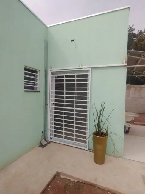 Casa com 2 quartos à venda, 53m2 em Jardim Califórnia, Jacarei - SP - imagem 9 Foto 9 de Casa com 2 quartos à venda, 53m2 em Jardim Califórnia, Jacarei - SP