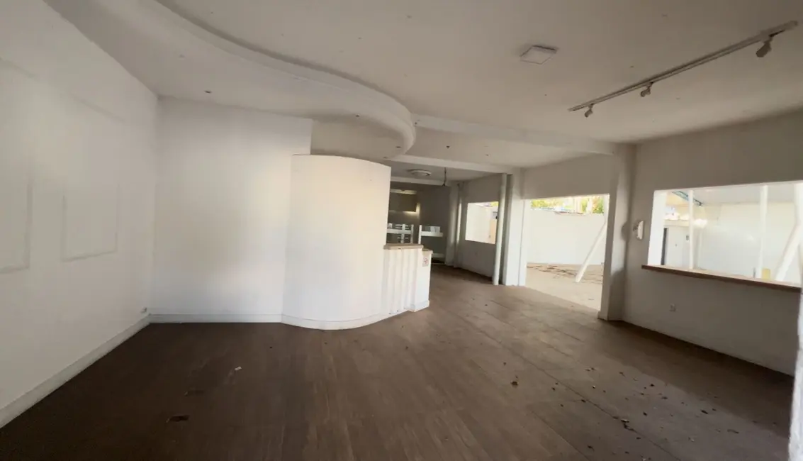 Sala Comercial à venda, 702m2 em Sao Jose Dos Campos - SP - imagem 6 Foto 6 de Sala Comercial à venda, 702m2 em Sao Jose Dos Campos - SP