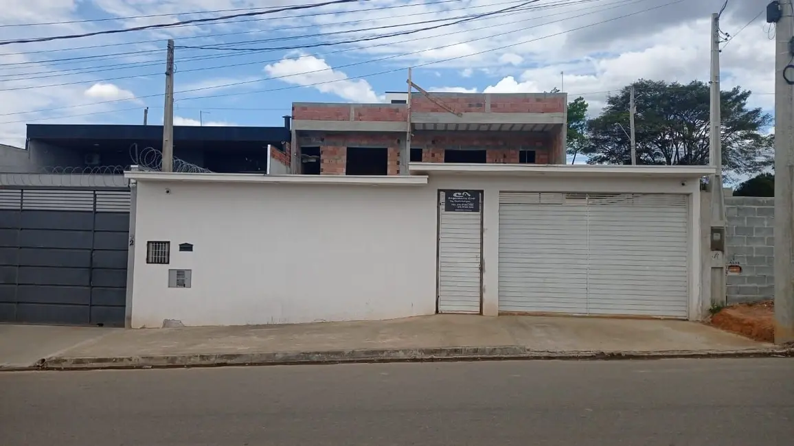 Sobrado com 3 quartos à venda, 290m2 em Sao Jose Dos Campos - SP - imagem 1 Foto 1 de Sobrado com 3 quartos à venda, 290m2 em Sao Jose Dos Campos - SP