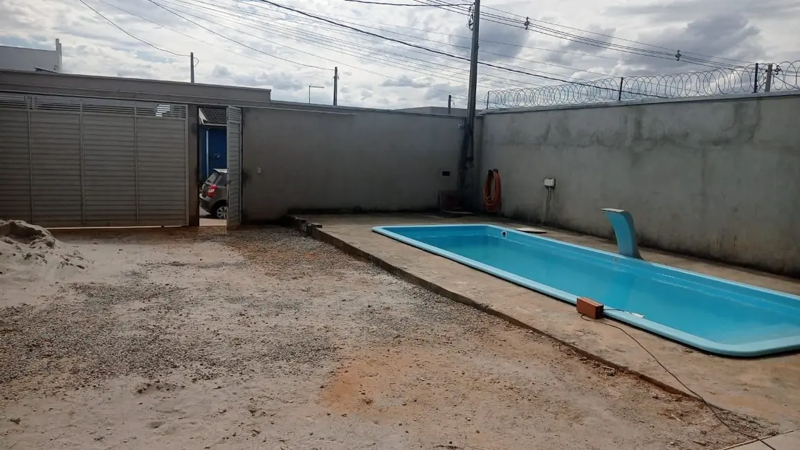 Sobrado com 3 quartos à venda, 290m2 em Sao Jose Dos Campos - SP - imagem 3 Foto 3 de Sobrado com 3 quartos à venda, 290m2 em Sao Jose Dos Campos - SP