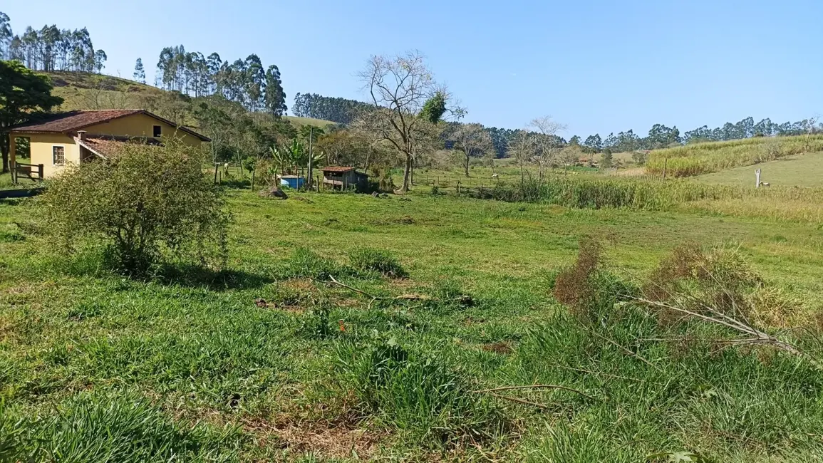 Chácara com 2 quartos à venda, 200m2 em Paraibuna - SP - imagem 7 Foto 7 de Chácara com 2 quartos à venda, 200m2 em Paraibuna - SP