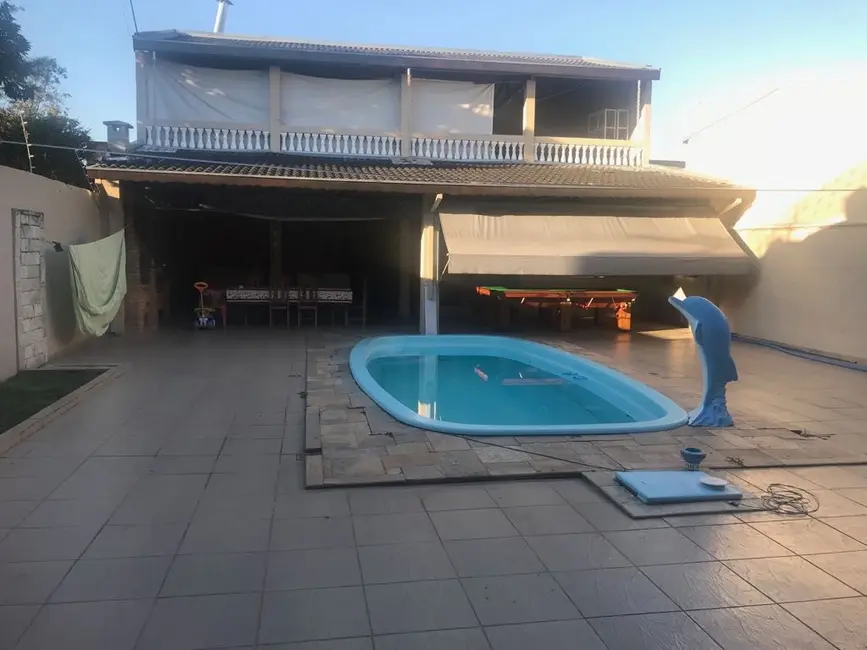 Sobrado com 4 quartos à venda e para alugar, 400m2 em Sao Jose Dos Campos - SP - imagem 1 Foto 1 de Sobrado com 4 quartos à venda e para alugar, 400m2 em Sao Jose Dos Campos - SP