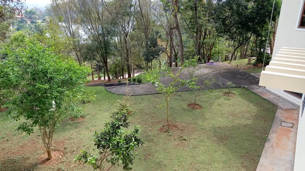 Casa com 5 quartos à venda, 347m2 em Chácaras Condomínio Recanto Pássaros II, Jacarei - SP - imagem 8 Foto 8 de Casa com 5 quartos à venda, 347m2 em Chácaras Condomínio Recanto Pássaros II, Jacarei - SP