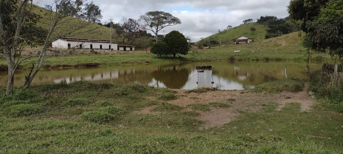 Foto 4 de Sítio / Rancho com 1 quarto à venda, 120m2 em Alto do Cardoso, Pindamonhangaba - SP