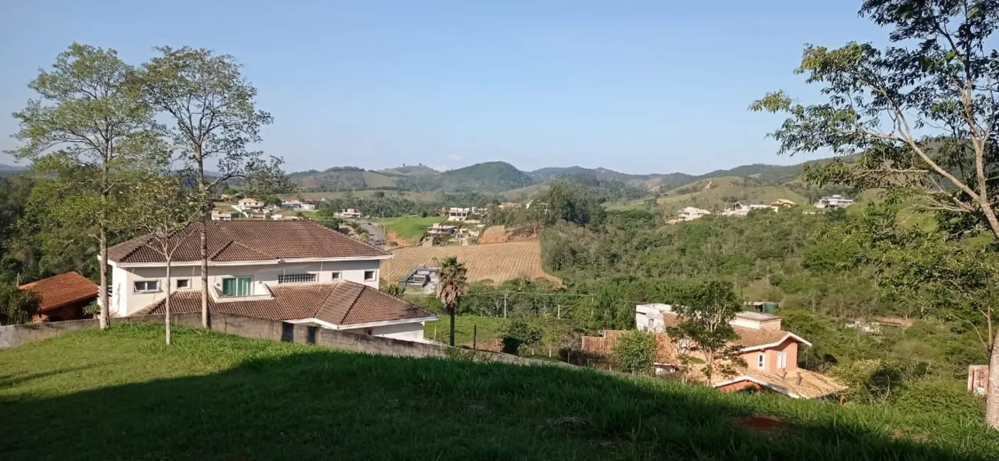 Sobrado com 4 quartos à venda, 398m2 em Centro, Jambeiro - SP - imagem 6 Foto 6 de Sobrado com 4 quartos à venda, 398m2 em Centro, Jambeiro - SP