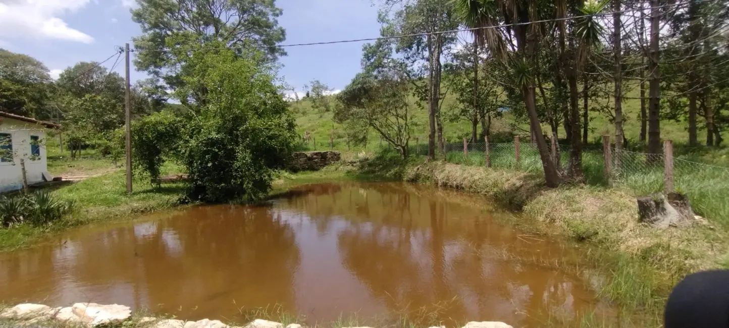 Foto 8 de Fazenda / Haras com 1 quarto à venda, 100m2 em Centro, Guaratingueta - SP