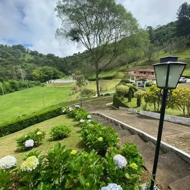 Sítio / Rancho com 10 quartos à venda, 1500m2 em Cunha - SP - imagem 6 Foto 6 de Sítio / Rancho com 10 quartos à venda, 1500m2 em Cunha - SP