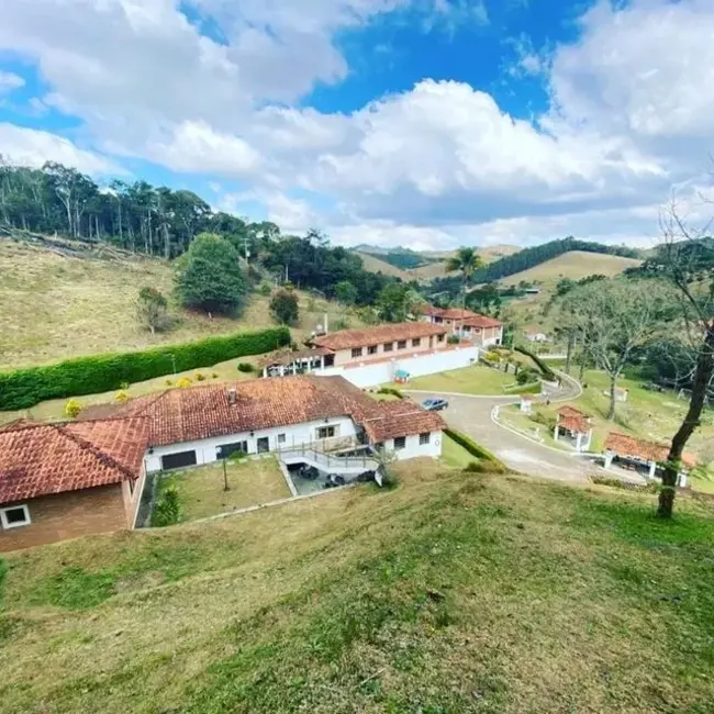 Sítio / Rancho com 10 quartos à venda, 1500m2 em Cunha - SP - imagem 2 Foto 2 de Sítio / Rancho com 10 quartos à venda, 1500m2 em Cunha - SP