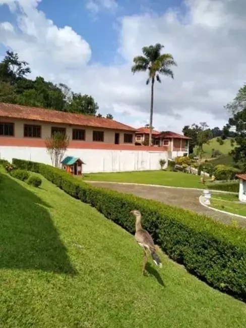 Sítio / Rancho com 10 quartos à venda, 1500m2 em Cunha - SP - imagem 3 Foto 3 de Sítio / Rancho com 10 quartos à venda, 1500m2 em Cunha - SP