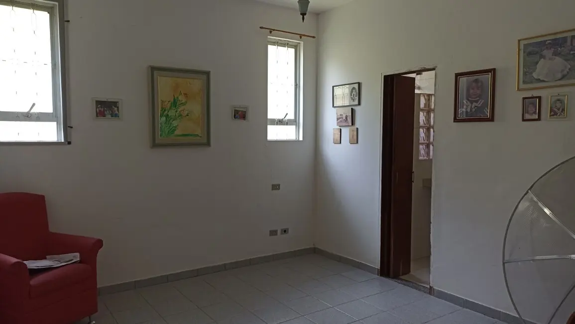Foto 8 de Sítio / Rancho com 4 quartos à venda, 400m2 em Centro, Jambeiro - SP