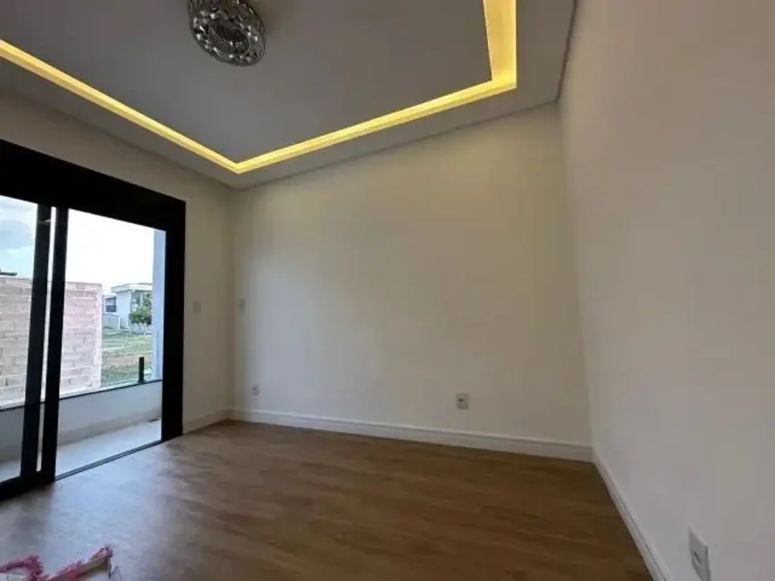 Foto 8 de Sobrado com 4 quartos à venda, 273m2 em Jardim das Nações, Taubate - SP