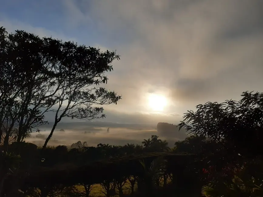 Foto 9 de Chácara com 1 quarto à venda, 100m2 em Paraibuna - SP