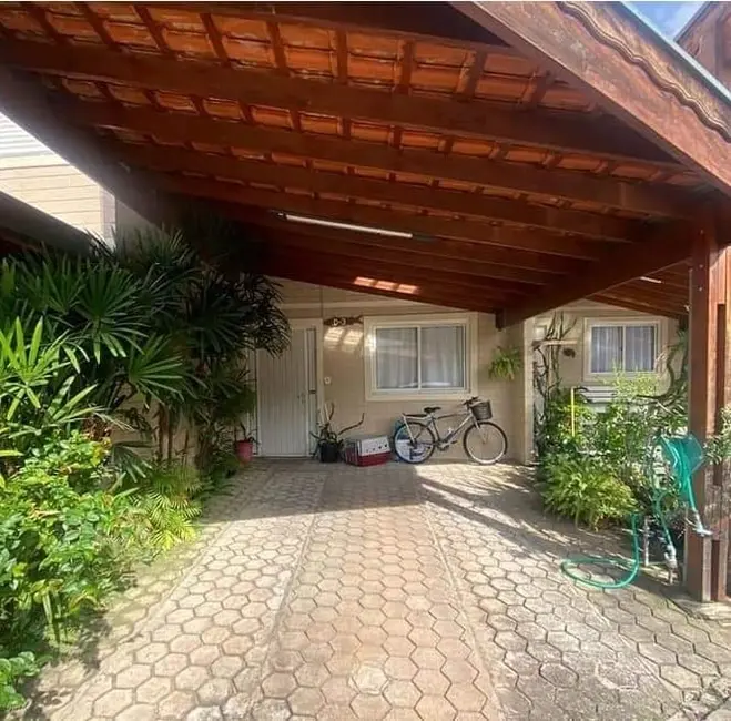 Casa com 2 quartos à venda, 81m2 em Sao Jose Dos Campos - SP - imagem 1 Foto 1 de Casa com 2 quartos à venda, 81m2 em Sao Jose Dos Campos - SP