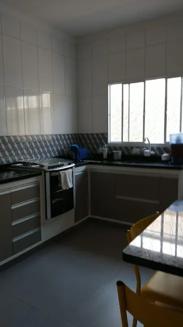 Casa com 2 quartos à venda, 101m2 em Sao Jose Dos Campos - SP - imagem 5 Foto 5 de Casa com 2 quartos à venda, 101m2 em Sao Jose Dos Campos - SP