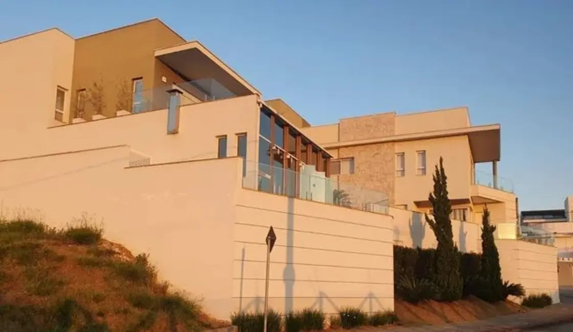 Foto 2 de Casa com 4 quartos à venda, 563m2 em Sao Jose Dos Campos - SP