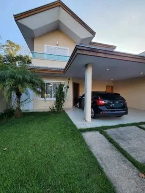 Foto 1 de Casa com 4 quartos à venda, 225m2 em Sao Jose Dos Campos - SP