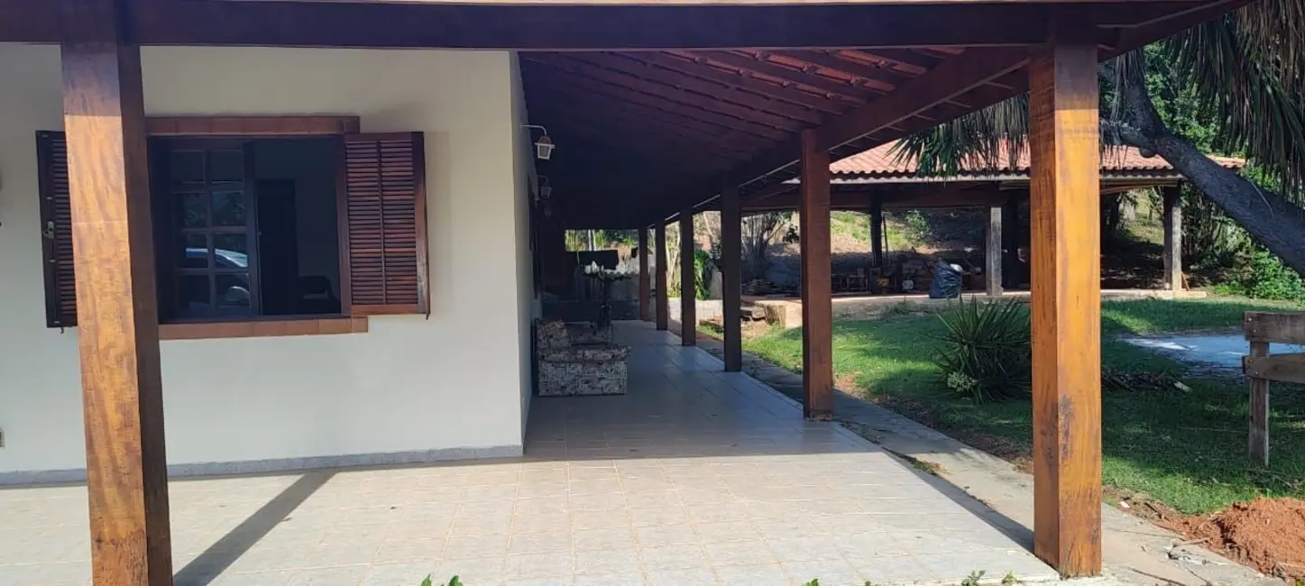Chácara com 3 quartos à venda, 13m2 em Paraibuna - SP - imagem 4 Foto 4 de Chácara com 3 quartos à venda, 13m2 em Paraibuna - SP