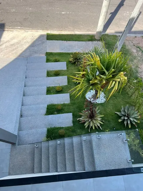 Sobrado com 3 quartos à venda, 247m2 em Sao Jose Dos Campos - SP - imagem 6 Foto 6 de Sobrado com 3 quartos à venda, 247m2 em Sao Jose Dos Campos - SP