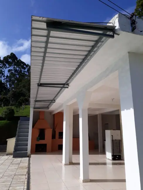 Chácara com 3 quartos à venda, 500m2 em Centro, Paraibuna - SP - imagem 7 Foto 7 de Chácara com 3 quartos à venda, 500m2 em Centro, Paraibuna - SP