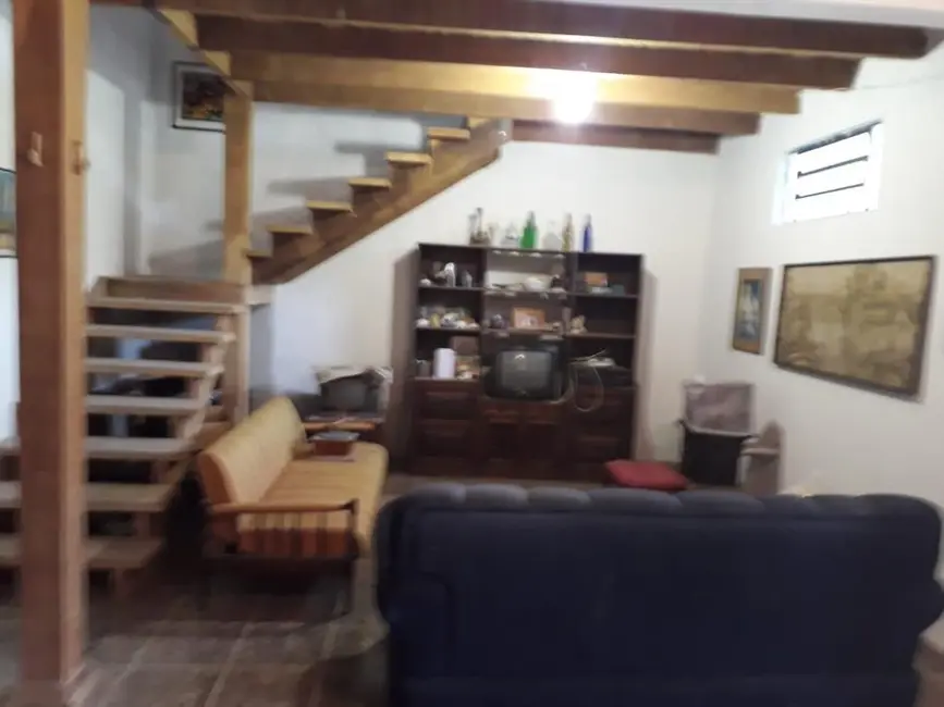 Chácara com 4 quartos à venda, 600m2 em Sao Jose Dos Campos - SP - imagem 6 Foto 6 de Chácara com 4 quartos à venda, 600m2 em Sao Jose Dos Campos - SP