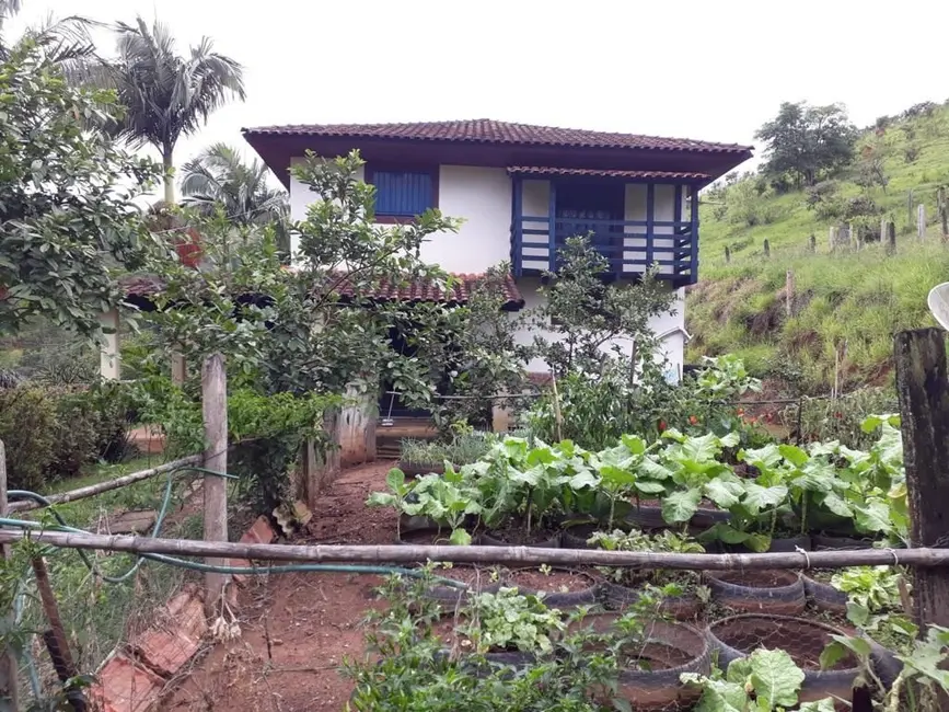 Chácara com 4 quartos à venda, 600m2 em Sao Jose Dos Campos - SP - imagem 3 Foto 3 de Chácara com 4 quartos à venda, 600m2 em Sao Jose Dos Campos - SP