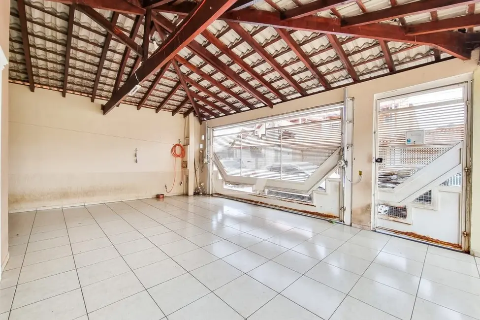 Foto 2 de Sobrado com 4 quartos à venda, 242m2 em Sao Jose Dos Campos - SP