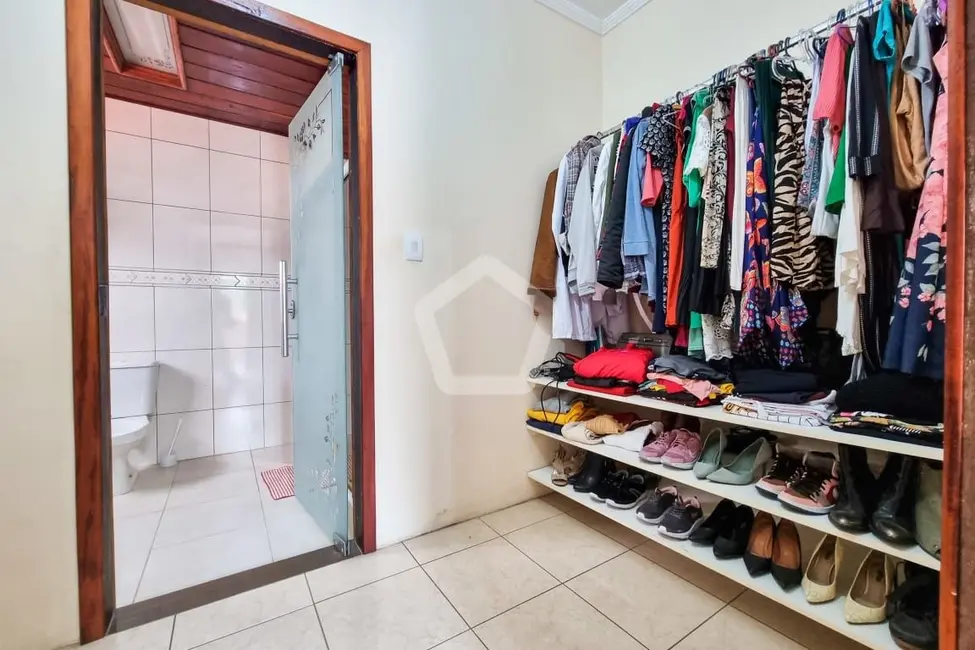 Foto 7 de Sobrado com 4 quartos à venda, 242m2 em Sao Jose Dos Campos - SP