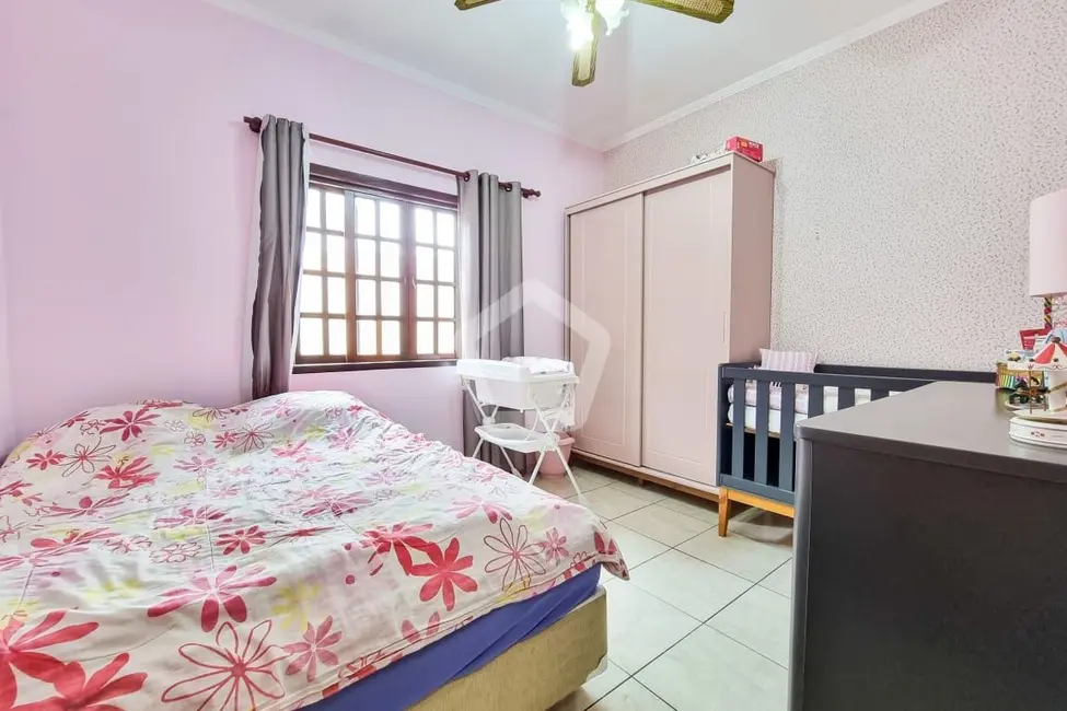 Foto 6 de Sobrado com 4 quartos à venda, 242m2 em Sao Jose Dos Campos - SP