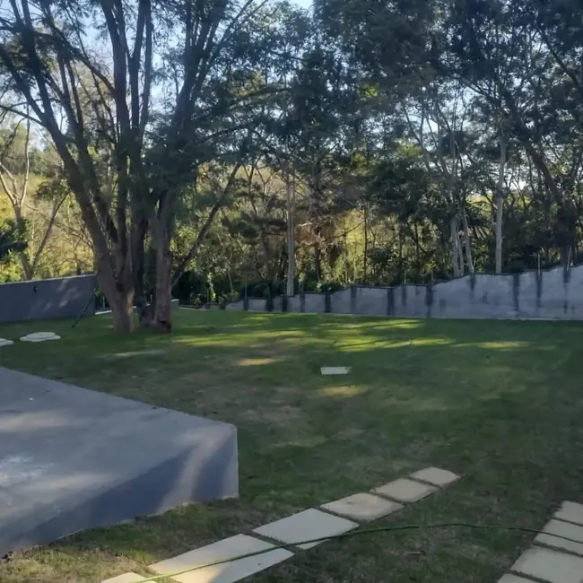 Foto 8 de Casa com 4 quartos à venda, 358m2 em Jambeiro - SP