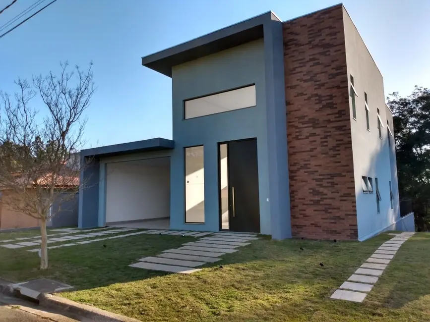 Foto 1 de Casa com 4 quartos à venda, 358m2 em Jambeiro - SP