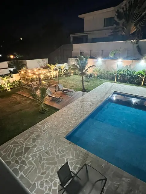 Chácara com 3 quartos à venda, 400m2 em Condomínio Residencial Mirante do Vale, Jacarei - SP - imagem 3 Foto 3 de Chácara com 3 quartos à venda, 400m2 em Condomínio Residencial Mirante do Vale, Jacarei - SP