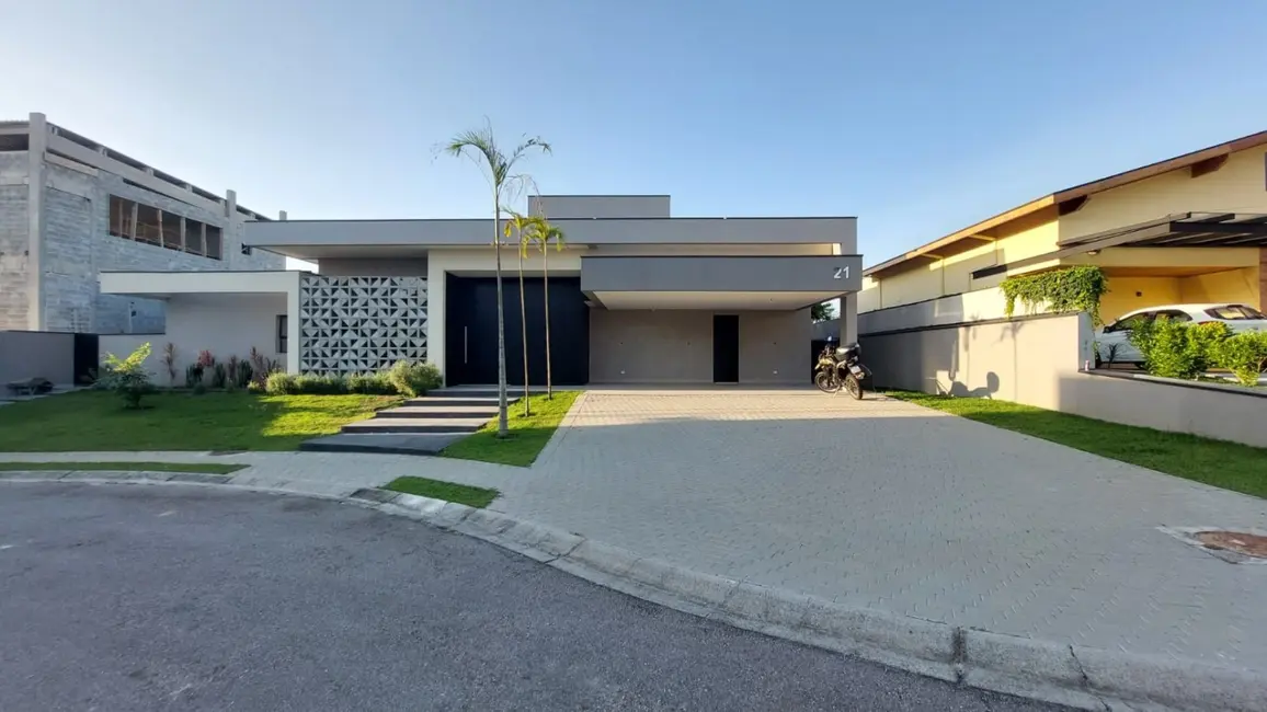 Chácara com 4 quartos à venda, 275m2 em Sao Jose Dos Campos - SP - imagem 1 Foto 1 de Chácara com 4 quartos à venda, 275m2 em Sao Jose Dos Campos - SP