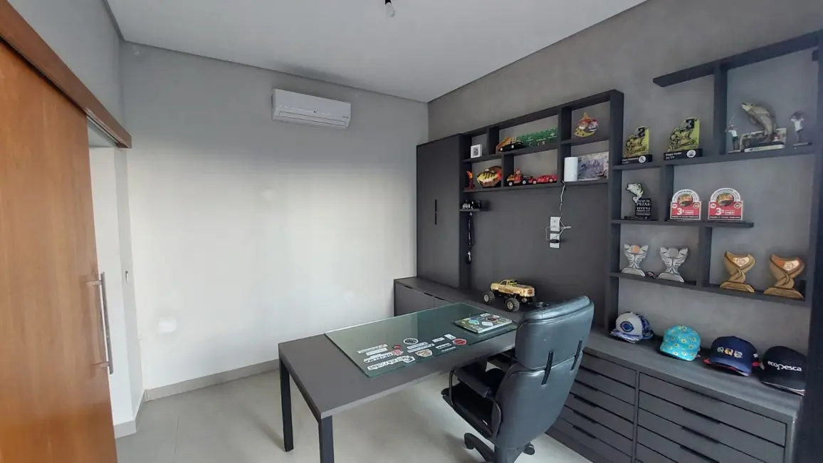 Chácara com 4 quartos à venda, 275m2 em Sao Jose Dos Campos - SP - imagem 7 Foto 7 de Chácara com 4 quartos à venda, 275m2 em Sao Jose Dos Campos - SP