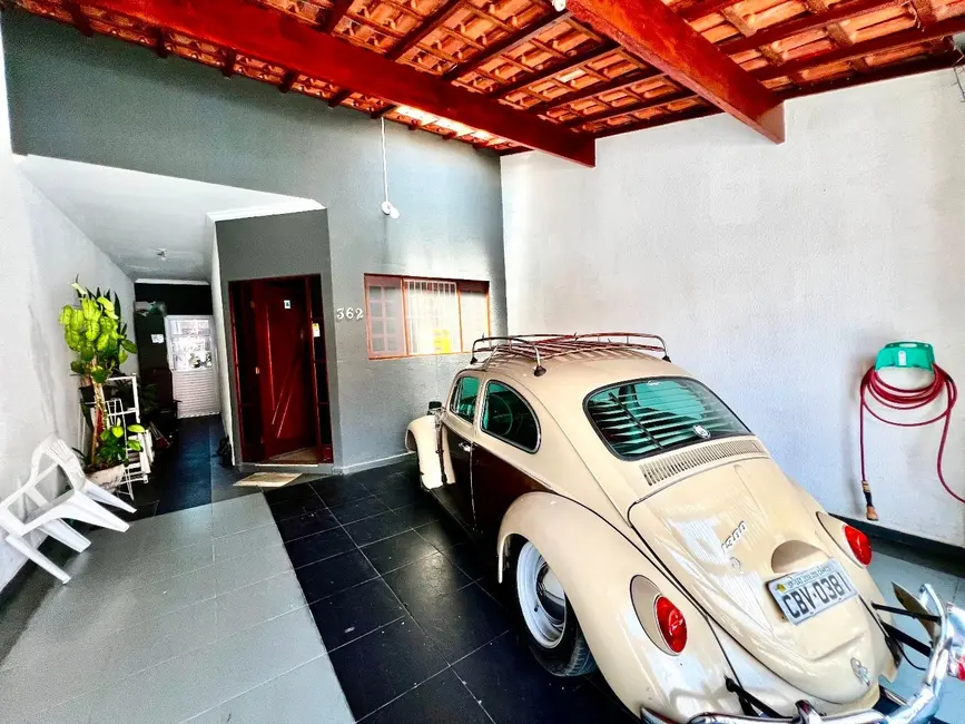 Foto 1 de Sobrado com 3 quartos à venda, 135m2 em Sao Jose Dos Campos - SP