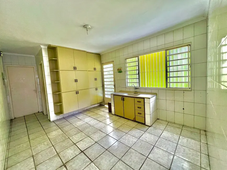 Casa com 2 quartos à venda, 90m2 em Sao Jose Dos Campos - SP - imagem 2 Foto 2 de Casa com 2 quartos à venda, 90m2 em Sao Jose Dos Campos - SP