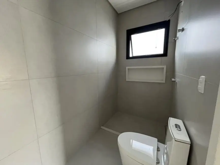 Foto 7 de Casa com 4 quartos à venda, 350m2 em Sao Jose Dos Campos - SP