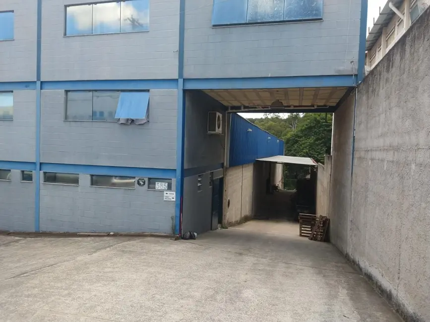 Foto 2 de Armazém / Galpão para alugar, 1350m2 em Sao Jose Dos Campos - SP