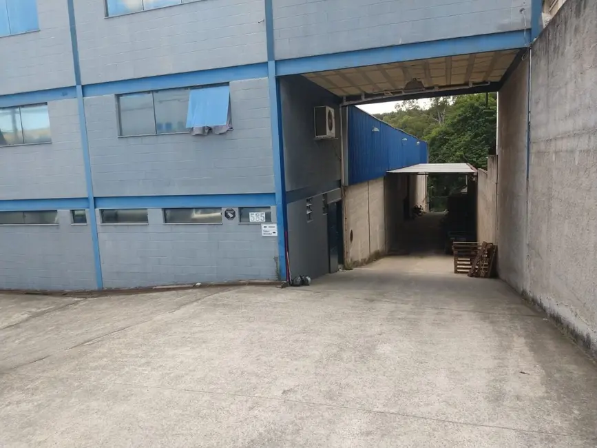 Foto 4 de Armazém / Galpão para alugar, 1350m2 em Sao Jose Dos Campos - SP