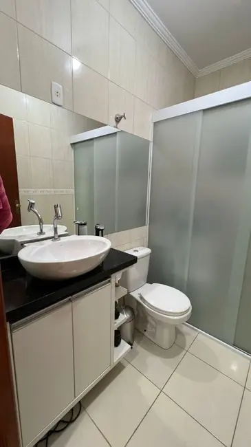 Sobrado com 3 quartos à venda, 206m2 em Sao Jose Dos Campos - SP - imagem 9 Foto 9 de Sobrado com 3 quartos à venda, 206m2 em Sao Jose Dos Campos - SP
