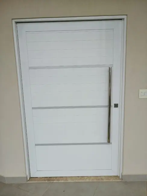 Foto 2 de Sobrado com 3 quartos à venda, 214m2 em Cacapava - SP