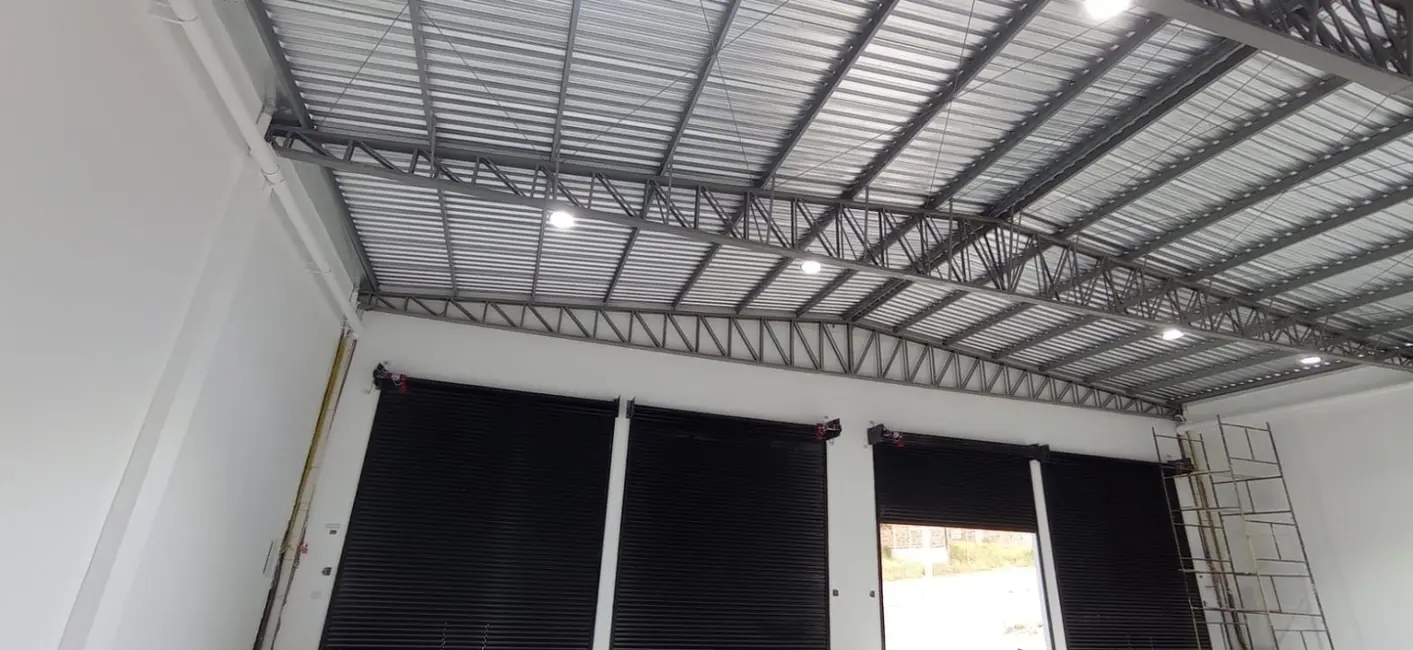 Foto 2 de Armazém / Galpão para alugar, 222m2 em Sao Jose Dos Campos - SP