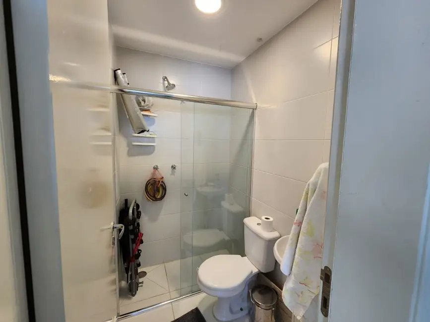 Apartamento com 4 quartos à venda, 190m2 em Sao Jose Dos Campos - SP - imagem 7 Foto 7 de Apartamento com 4 quartos à venda, 190m2 em Sao Jose Dos Campos - SP