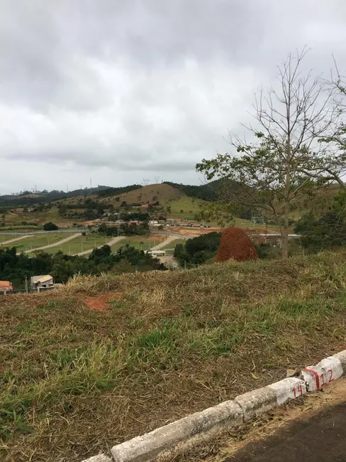 Foto 1 de Terreno / Lote à venda, 2000m2 em Chácara São Félix, Taubate - SP