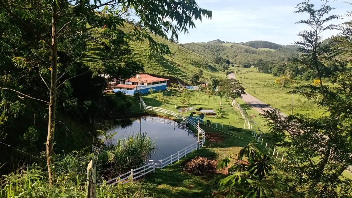 Foto 2 de Sítio / Rancho com 1 quarto à venda, 80m2 em Centro, Guaratingueta - SP