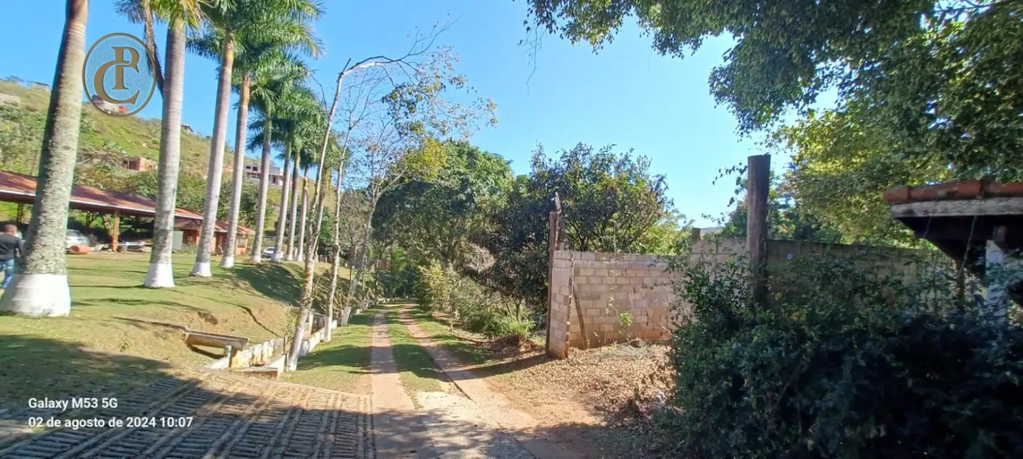 Sítio / Rancho com 3 quartos à venda, 800m2 em Sao Jose Dos Campos - SP - imagem 4 Foto 4 de Sítio / Rancho com 3 quartos à venda, 800m2 em Sao Jose Dos Campos - SP