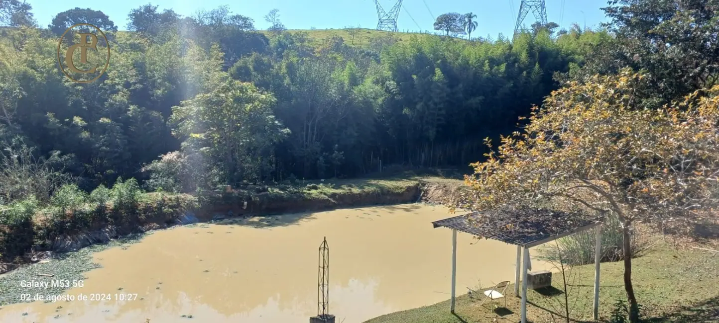 Sítio / Rancho com 3 quartos à venda, 800m2 em Sao Jose Dos Campos - SP - imagem 3 Foto 3 de Sítio / Rancho com 3 quartos à venda, 800m2 em Sao Jose Dos Campos - SP
